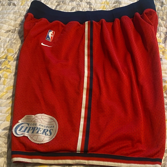 Nike NBA Throwback Los Angeles Clippers Shorts - Picture 2 of 3